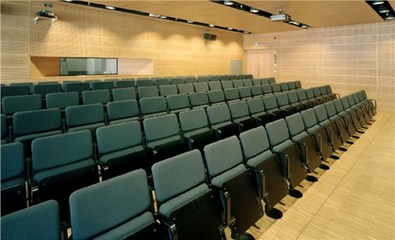 學校報告廳座椅與報告廳家具解決方案 一站式服務與規?；a優勢